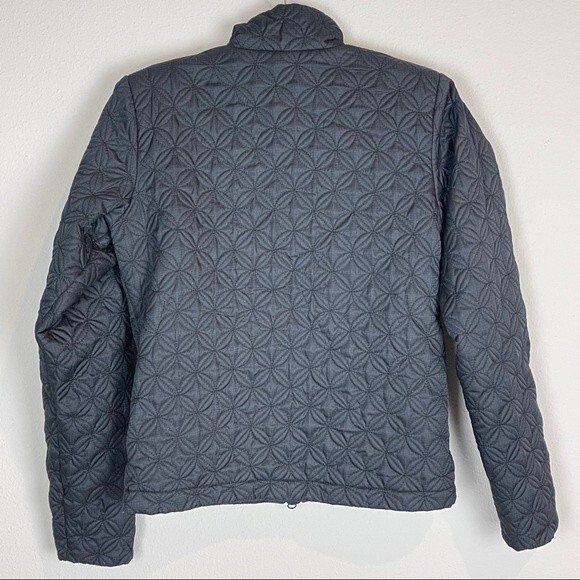 Predator Epic Quilted Full Zip Black Puffer Jacket XS - Picture 4 of 5